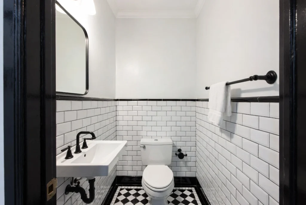 14. Timeless Black and White Small Bathrooms Creative Small Bathroom Ideas
