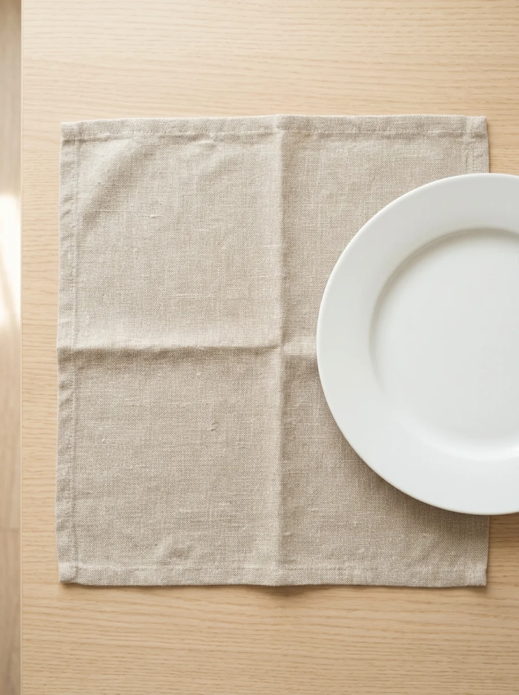 Napkin Folding Techniques for an Easter-Themed Table